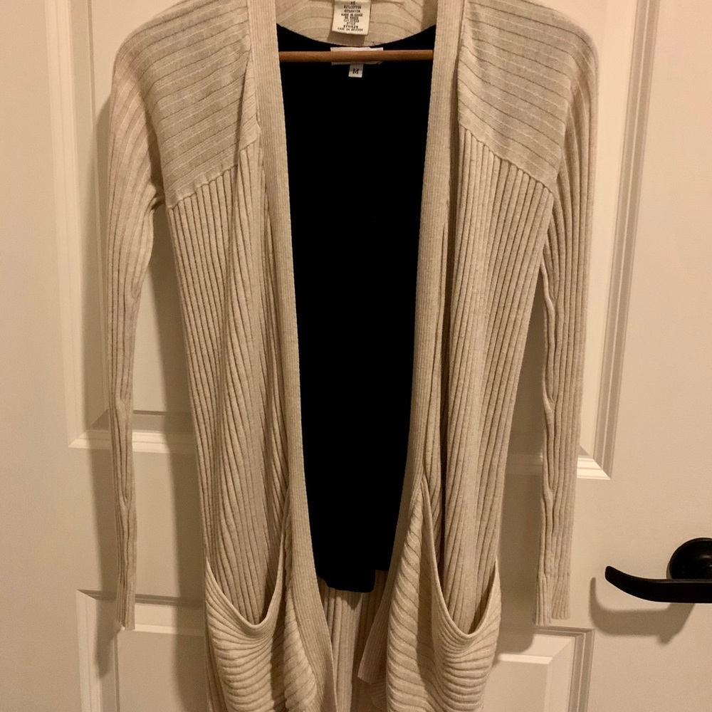 Max Studio Cardigan With Pockets